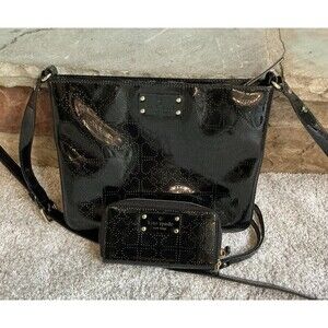 Kate Spade New York Leather Cut Out Heart Handbag & Wallet Set NWOT